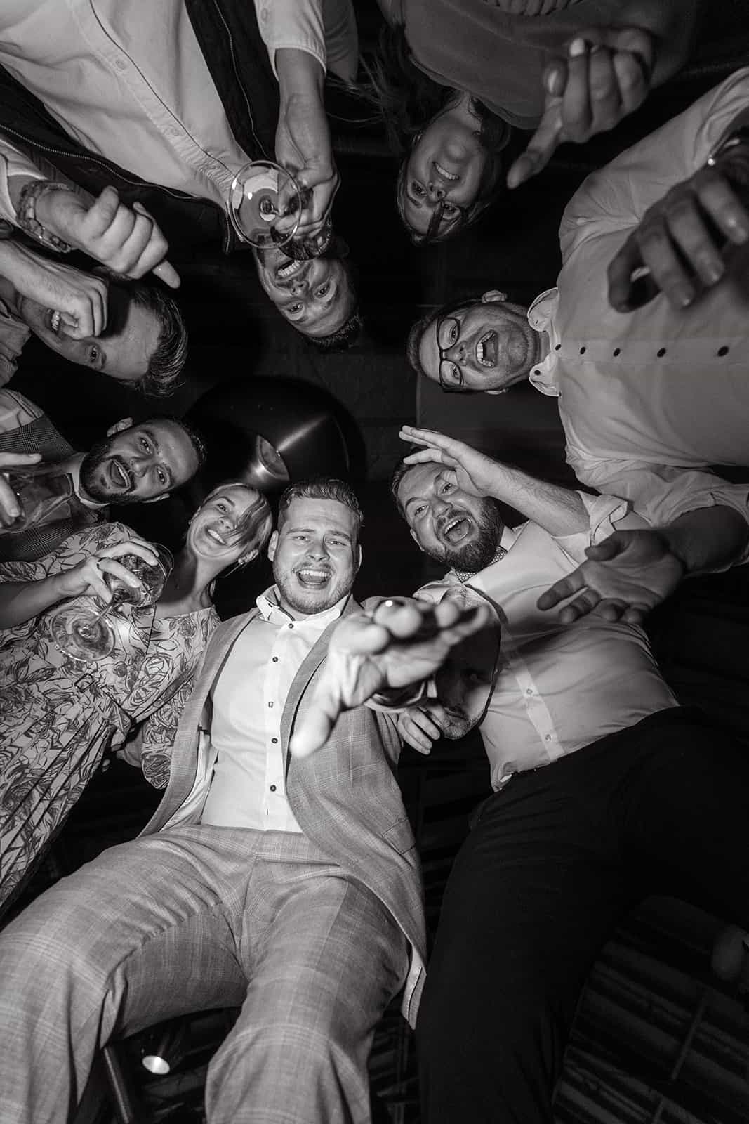 Dynamische Hochzeitsfotos Brautpaar – Hochzeitsfotograf Offenburg Martin Schengel