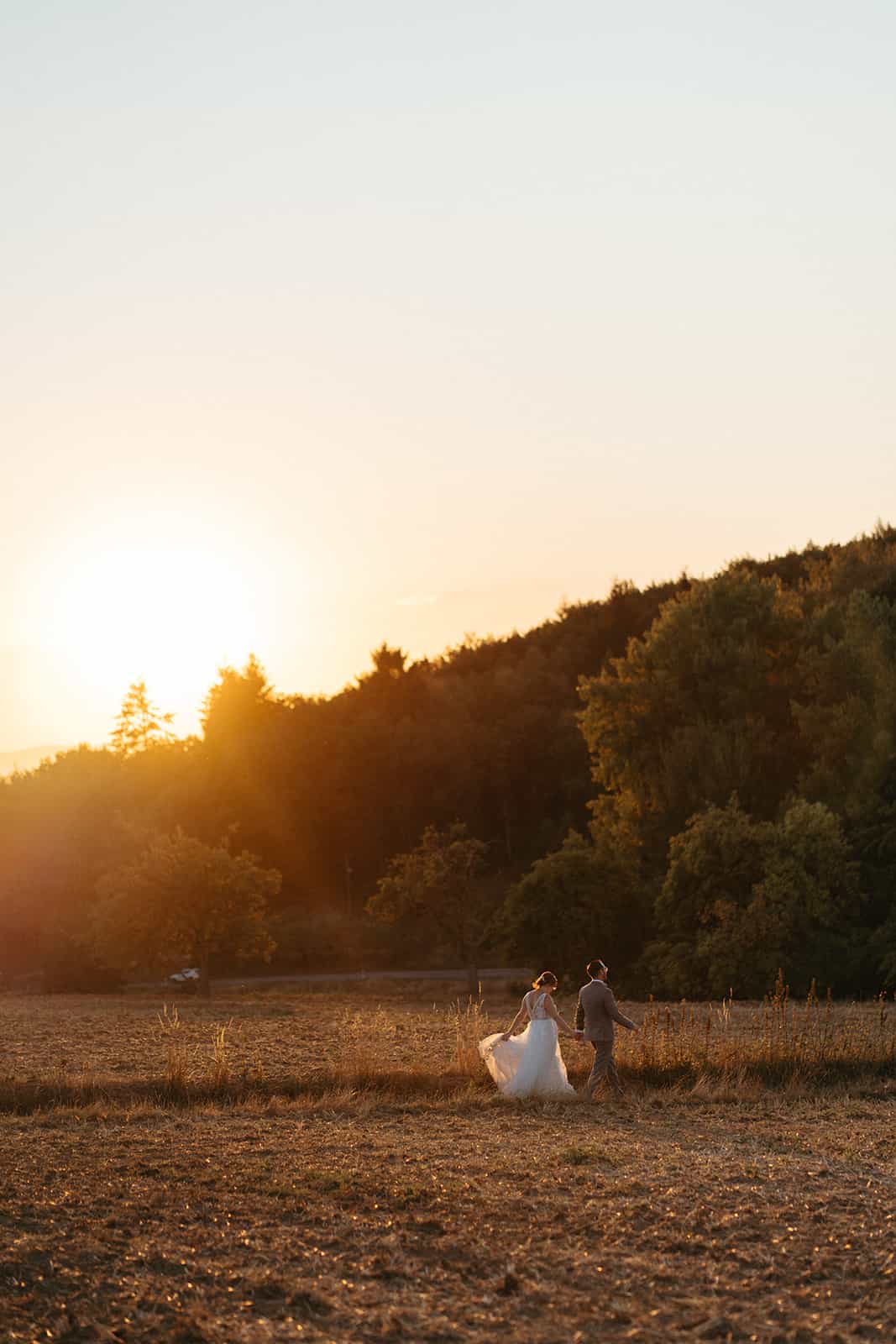 Golden Hour Hochzeitsfotos Brautpaar – Hochzeitsfotograf Offenburg Schwarzwald